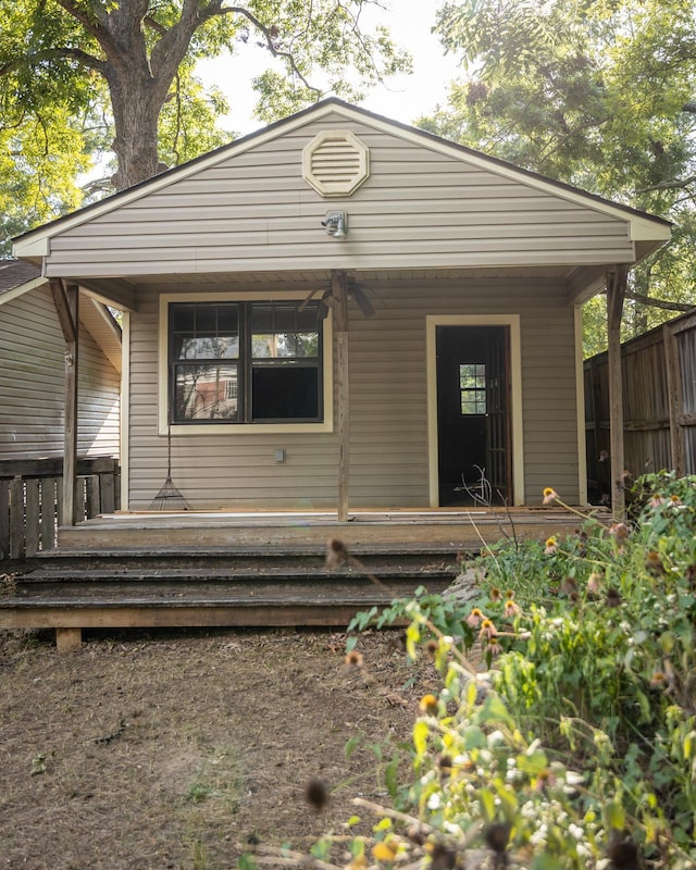 view of front of house