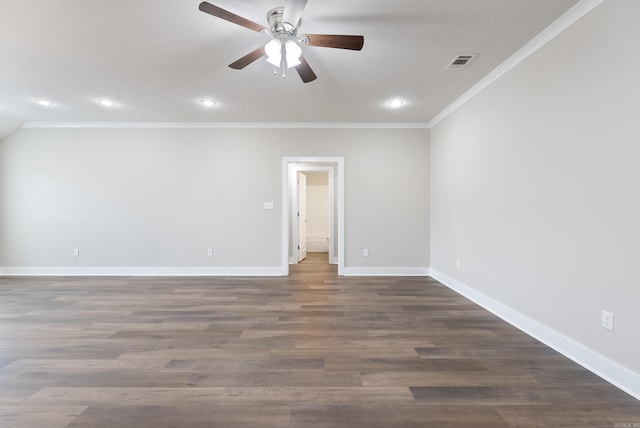 empty room with ceiling fan, dark wood-type flooring, and crown molding