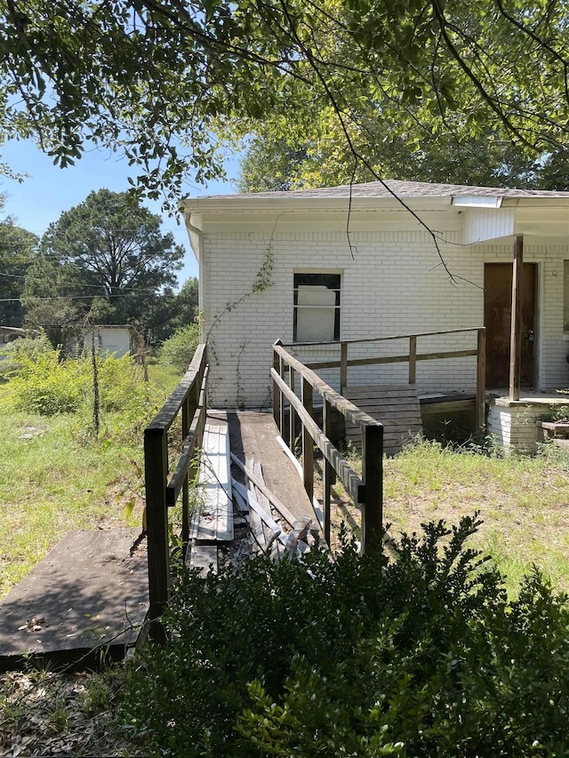 view of home's exterior