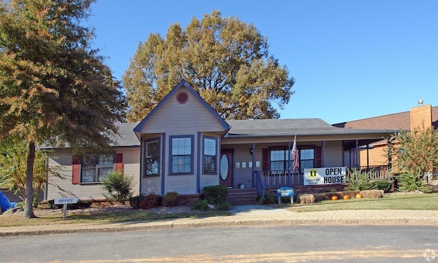 view of front of property with a porch