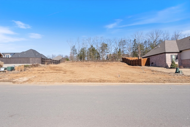 Listing photo 2 for 3510 Dee Dr, Conway AR 72034