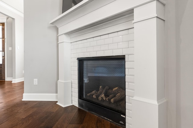 interior details featuring hardwood / wood-style flooring