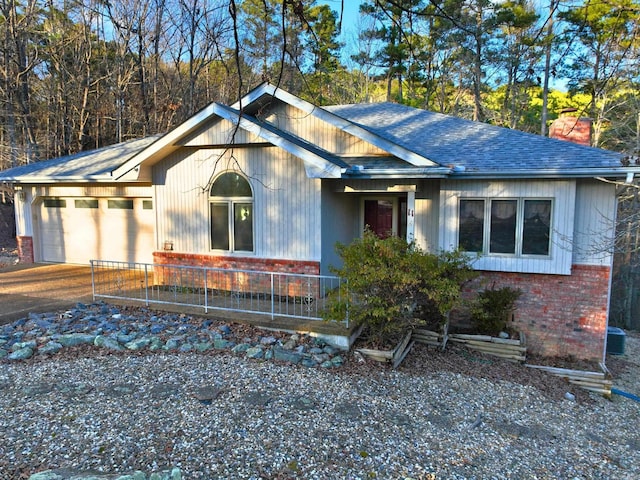 view of front facade with a garage