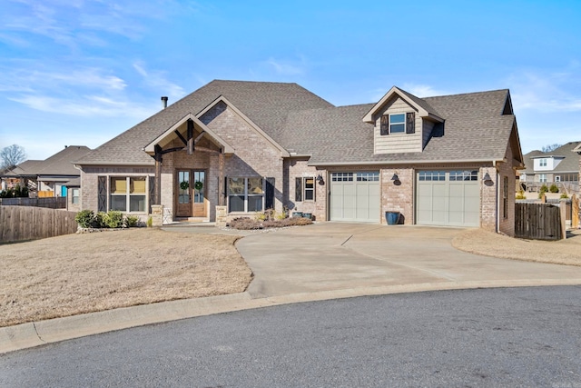 view of front facade featuring a garage