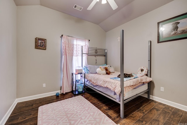 bedroom with lofted ceiling and ceiling fan