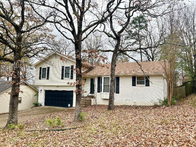 view of front facade with a garage