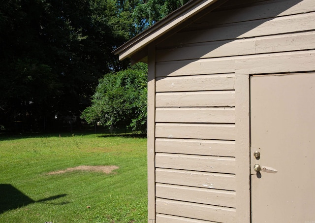 4821 Rogers St, North Little Rock, AR 72117 - exterior space with a yard