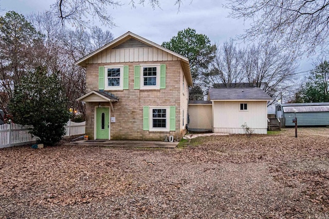 view of front of house