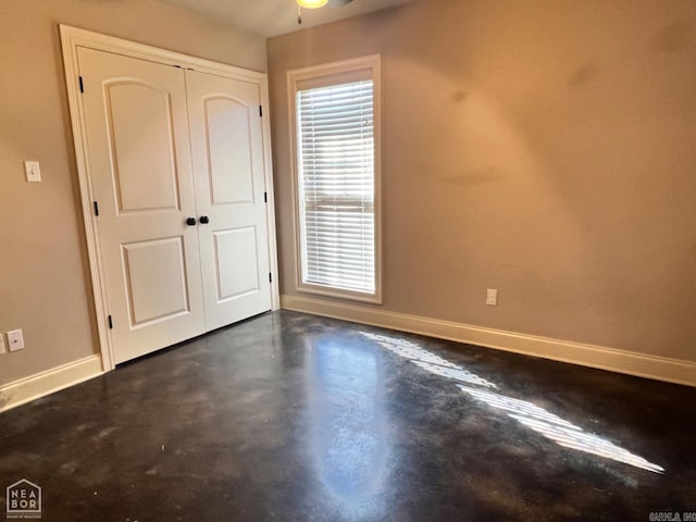 unfurnished bedroom featuring a closet