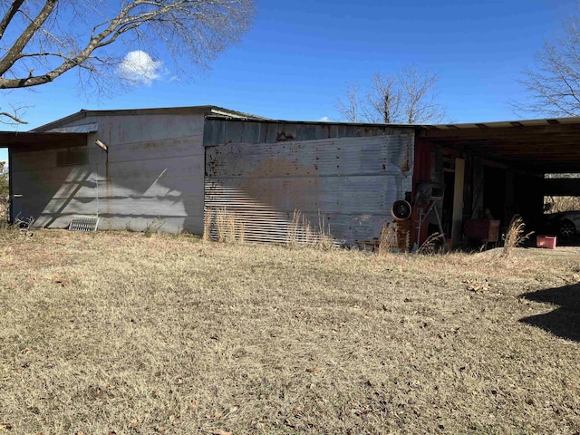 view of outdoor structure