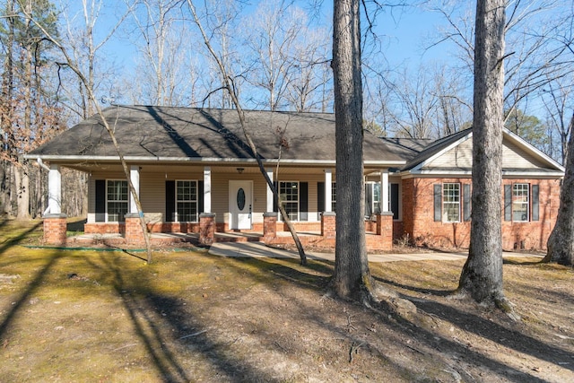 view of front of property with a porch