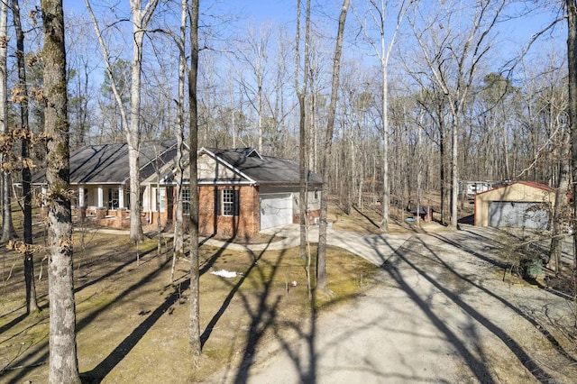 view of front facade with a garage