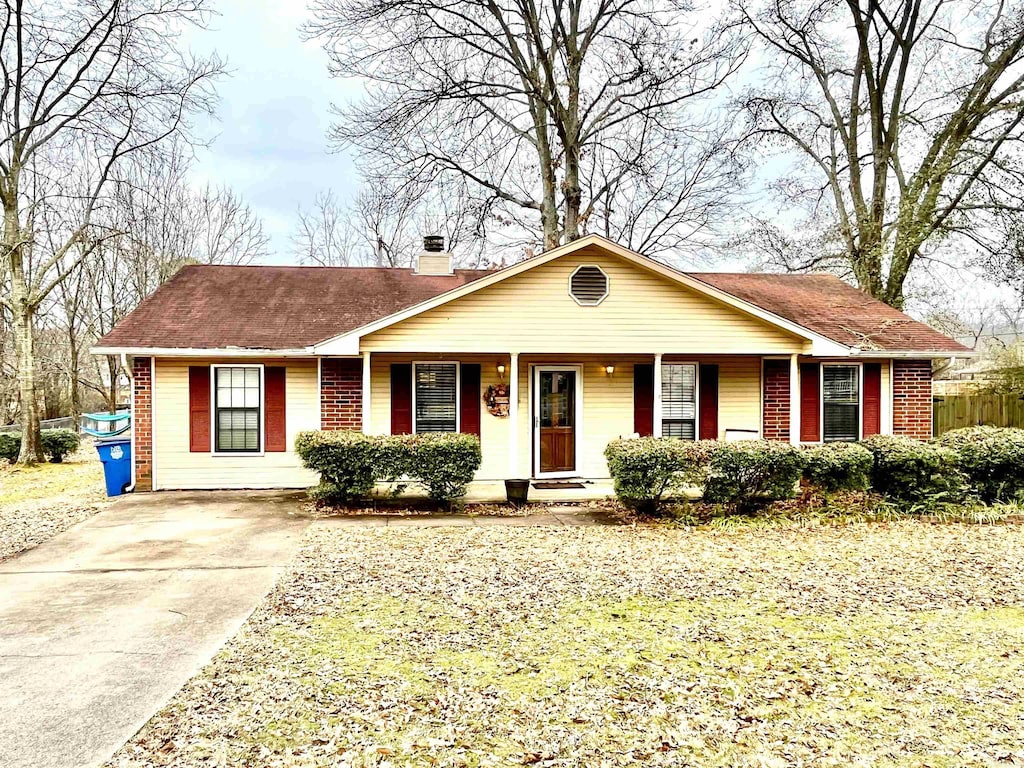 view of single story home