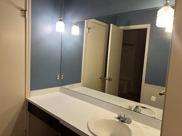 bathroom with vanity