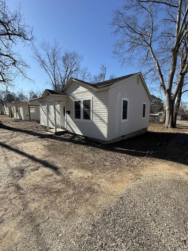 view of property exterior