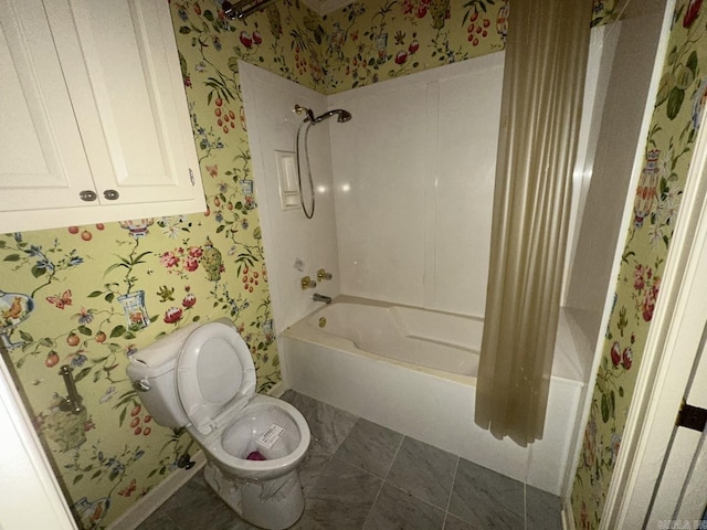 bathroom with shower / bathtub combination with curtain, tile patterned flooring, and toilet