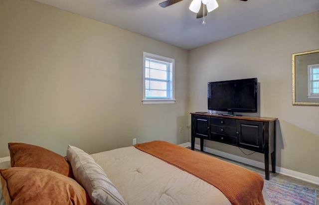 bedroom featuring ceiling fan