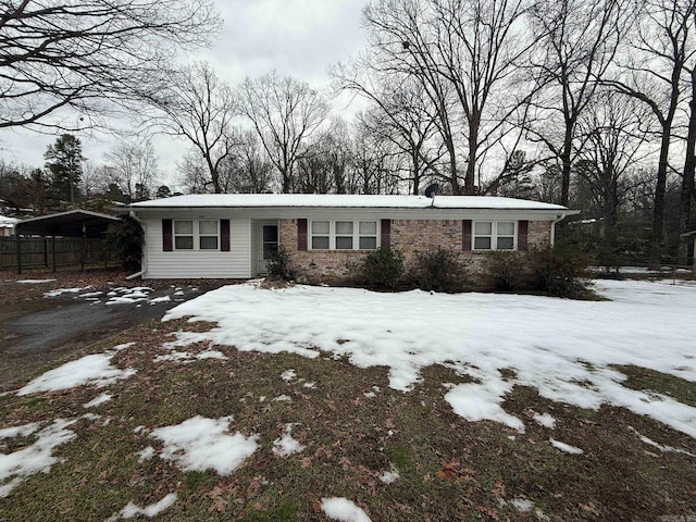 view of front of property