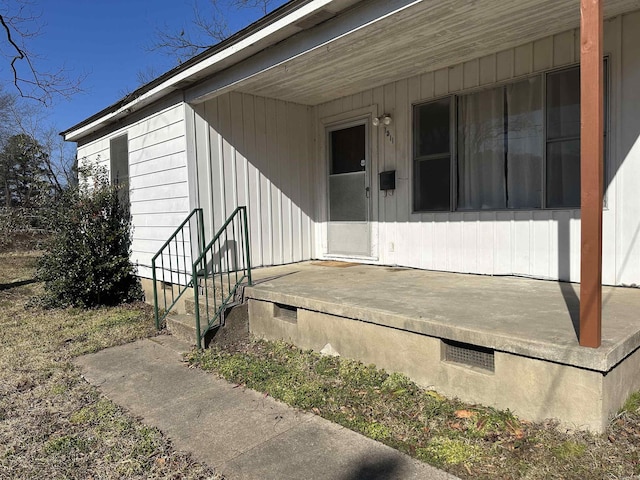 view of entrance to property