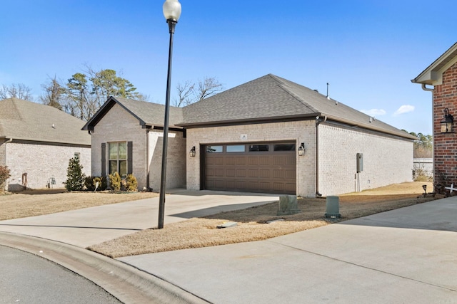 view of front facade with a garage