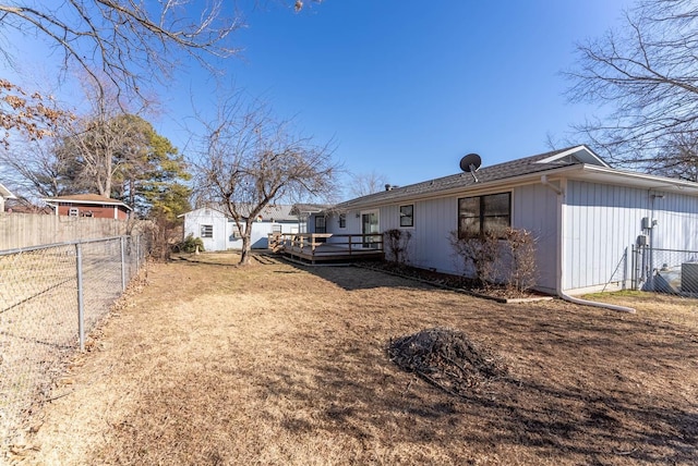 view of yard featuring a wooden deck