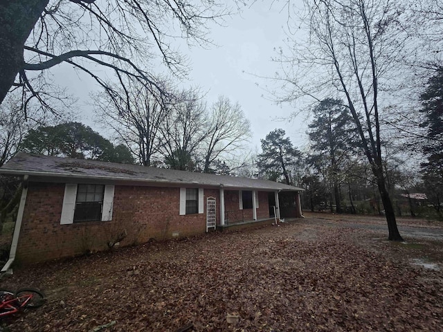 view of front of property