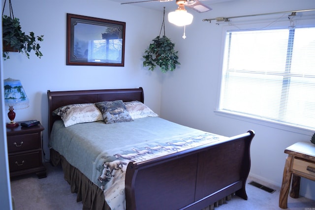 bedroom featuring carpet floors and ceiling fan