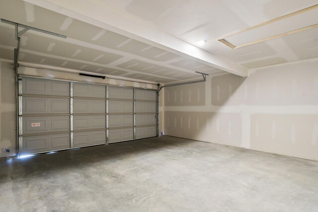 29 Doe Run Dr, Ward, AR 72176 - view of garage