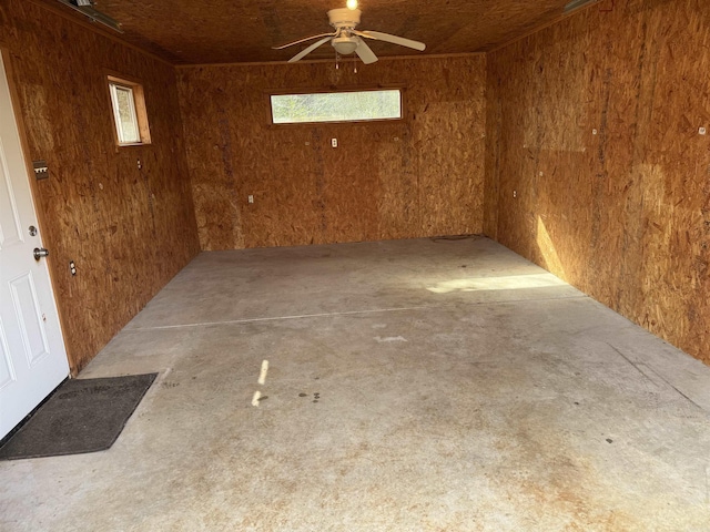 spare room with ceiling fan