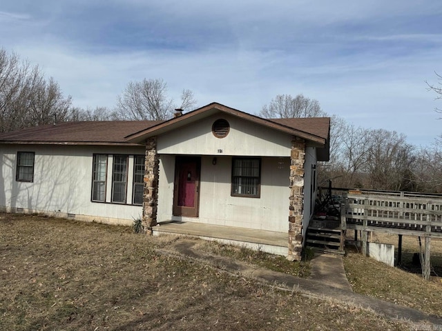 view of front of home featuring covered porch