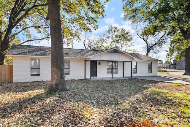 ranch-style house with a patio