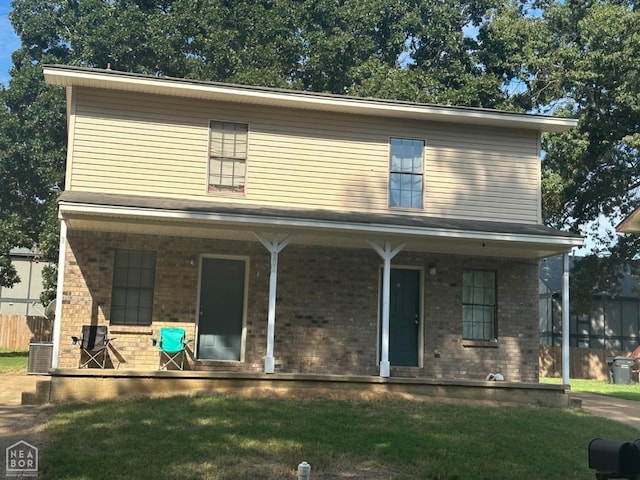 view of front of property featuring a porch