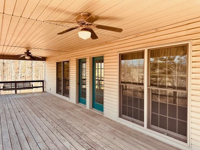 deck featuring ceiling fan