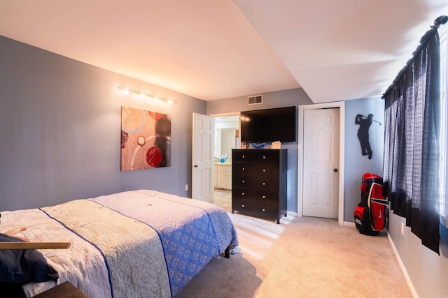 view of carpeted bedroom