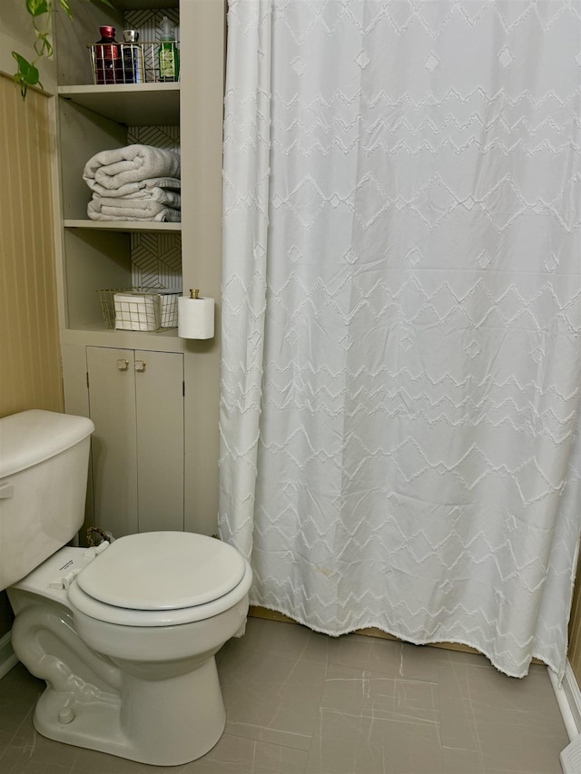 bathroom featuring toilet