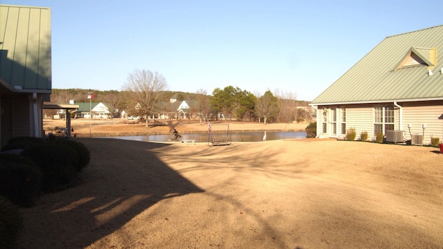 view of yard with cooling unit