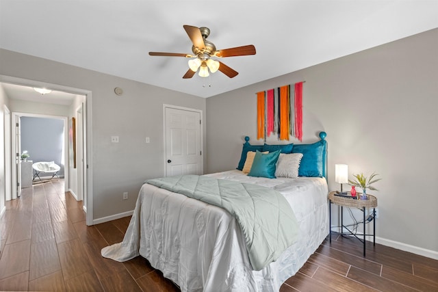 bedroom featuring ceiling fan