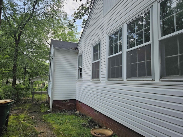 view of home's exterior