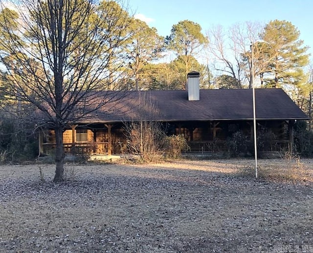 view of front of property