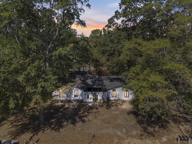 view of aerial view at dusk