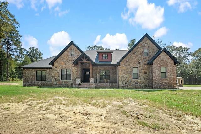 view of front of house with a front yard