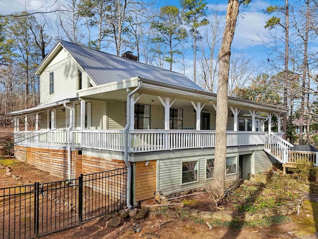 view of front of house with covered porch