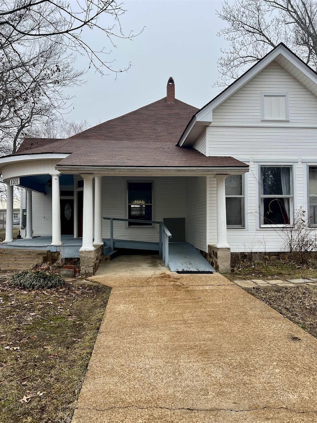 view of front of house with a porch