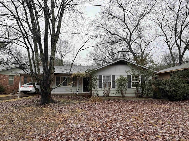 view of ranch-style home