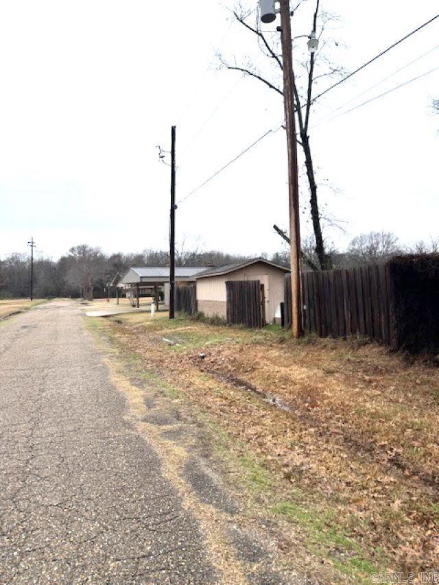 1401 N 3rd St, Mcgehee, AR 71654