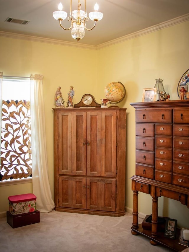 interior space featuring light carpet, a notable chandelier, and crown molding