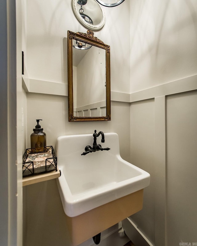 bathroom with sink