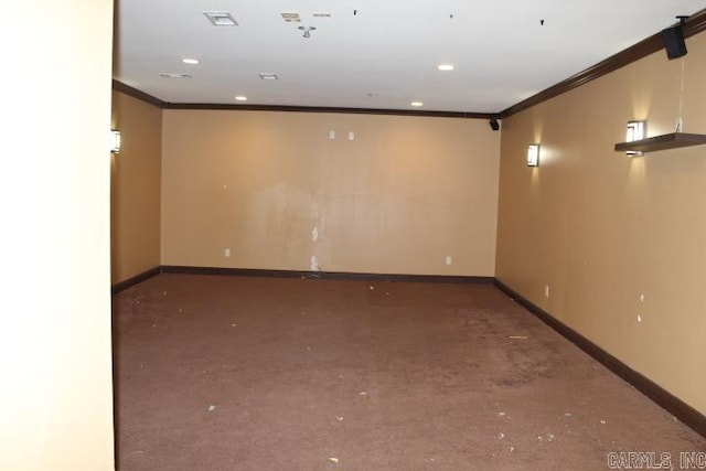 empty room with crown molding