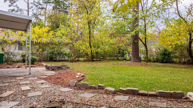 view of yard with a patio