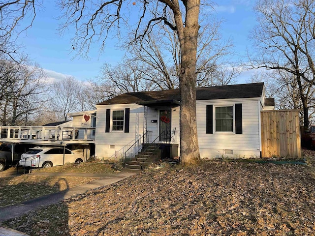 view of front of property with crawl space